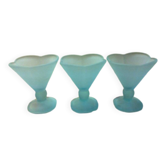 set of 3 ice cream / dessert cups, on foot, frosted blue-green glass