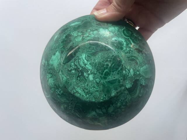 Bowls in natural malachite with brass edges - 1970s