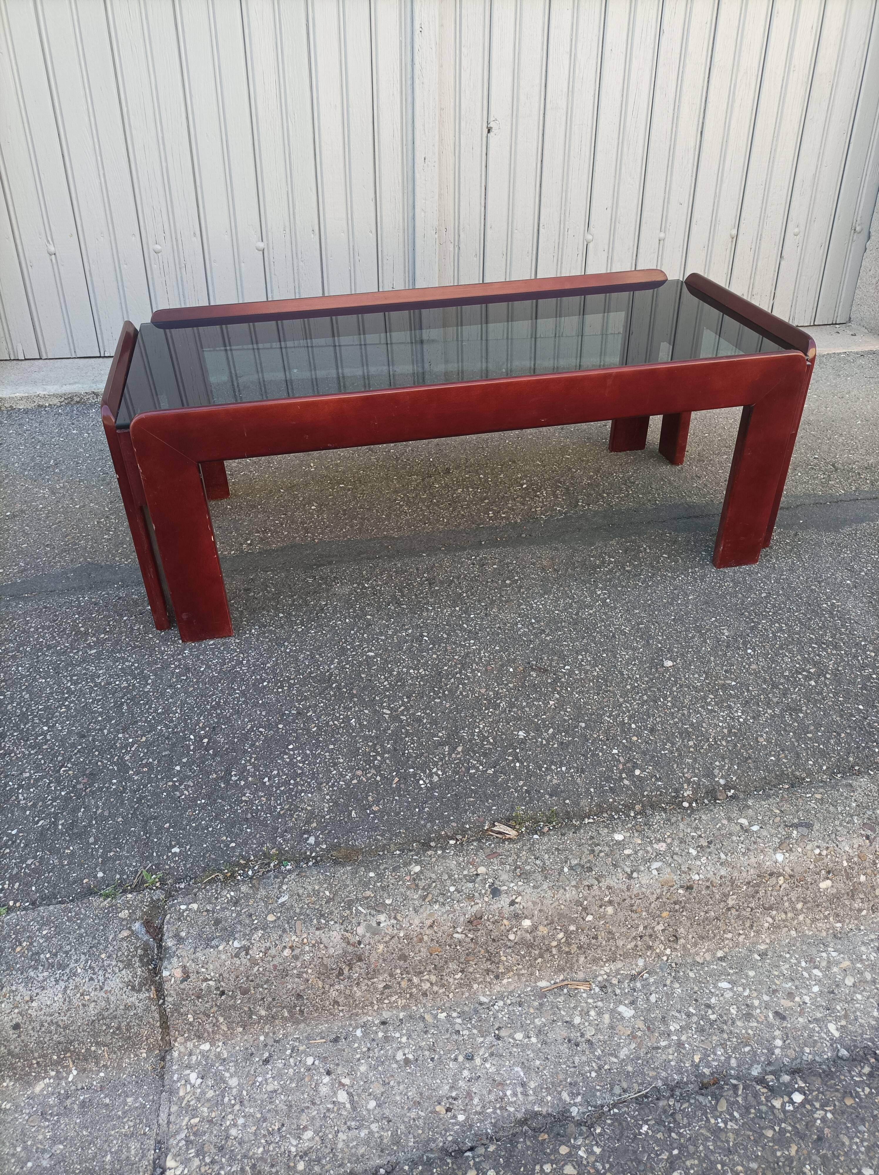 Table basse vintage acajou et verre