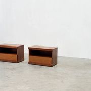 Tables de nuit françaises des années 1970