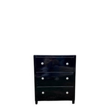 Small vintage chest of drawers