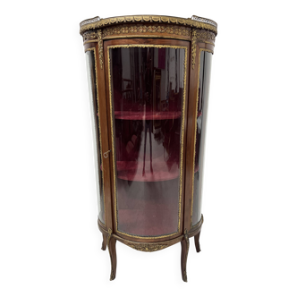 Vitrine Galbée de style Napoléon III en Acajou et Placage XX siècle