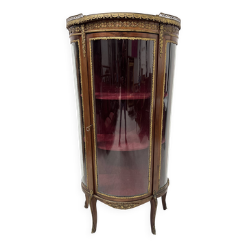 Vitrine Galbée de style Napoléon III en Acajou et Placage XX siècle