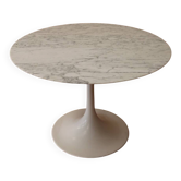 Table ronde Tulipe en marbre Calacatta de Eero Saarinen - Ø 107 cm - Knoll