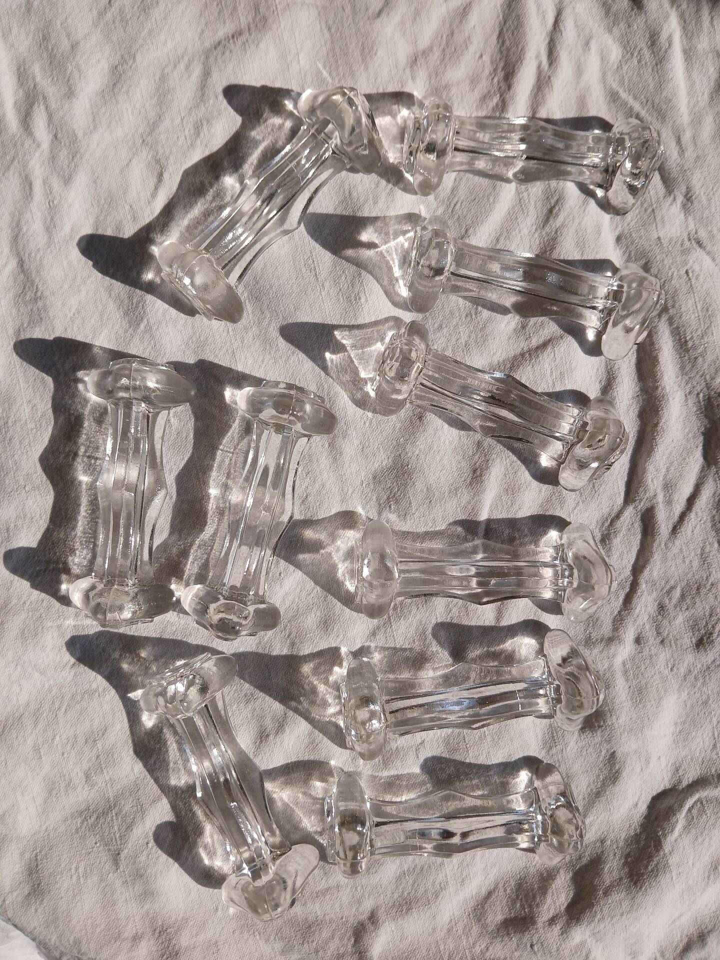 Set of 10 glass knife rests