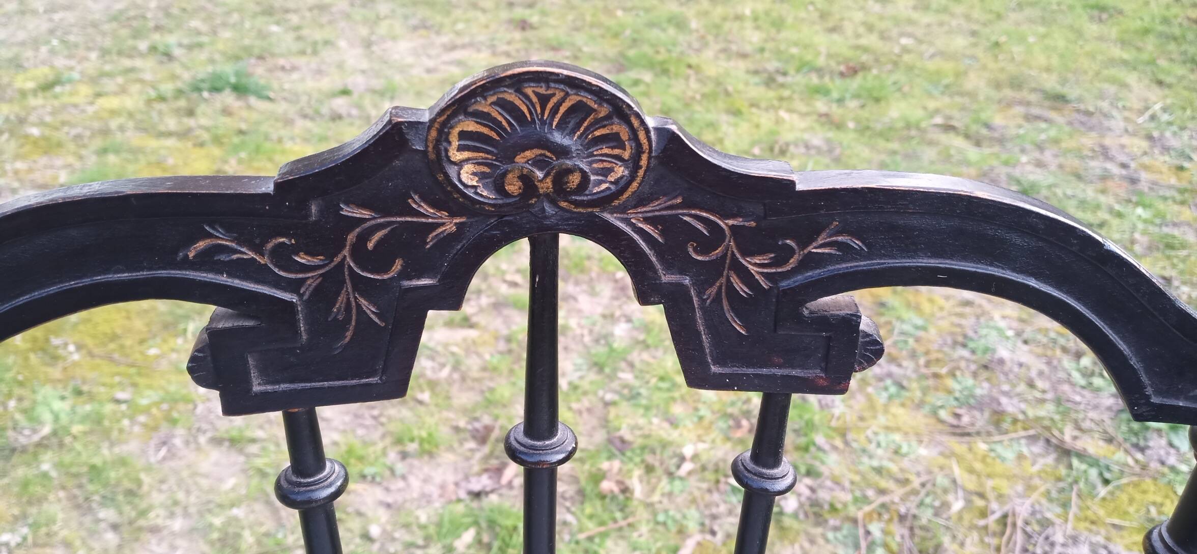Chaises Napoléon III noires et dorées