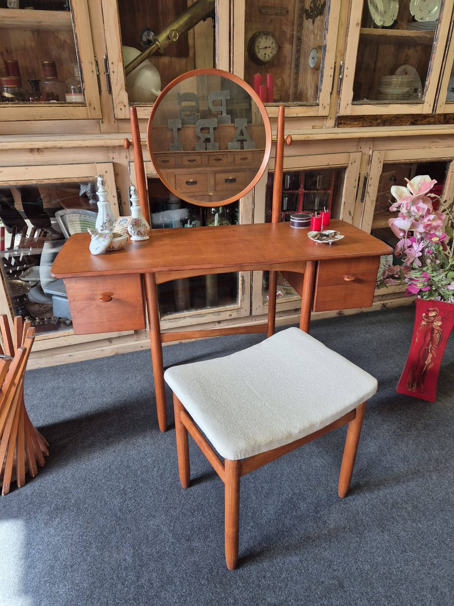 Scandinavian hairdresser Engström & Myrstrand