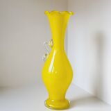 Petit vase verre soufflé jaune
