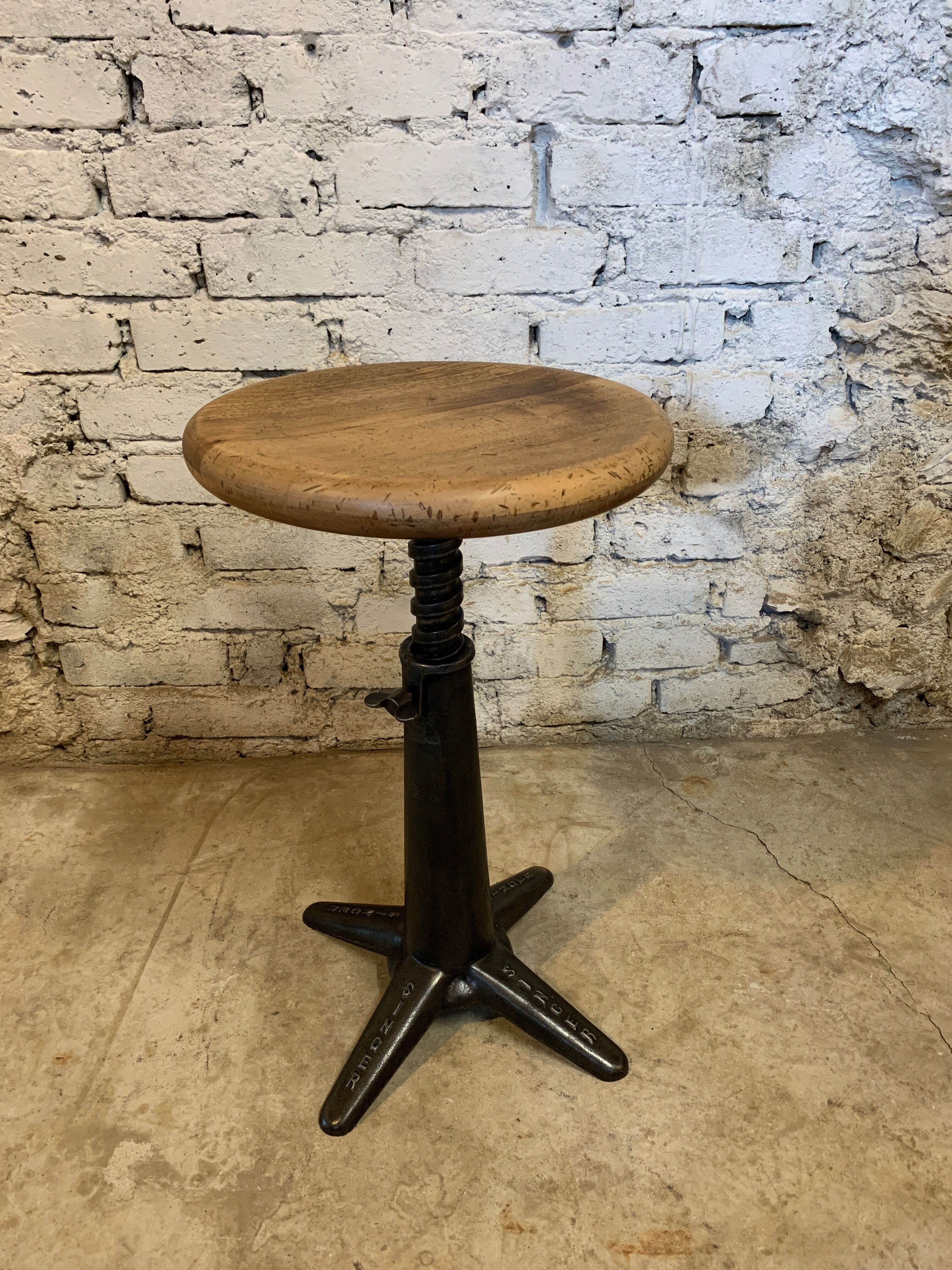 Tabouret Singer 1930 industrial