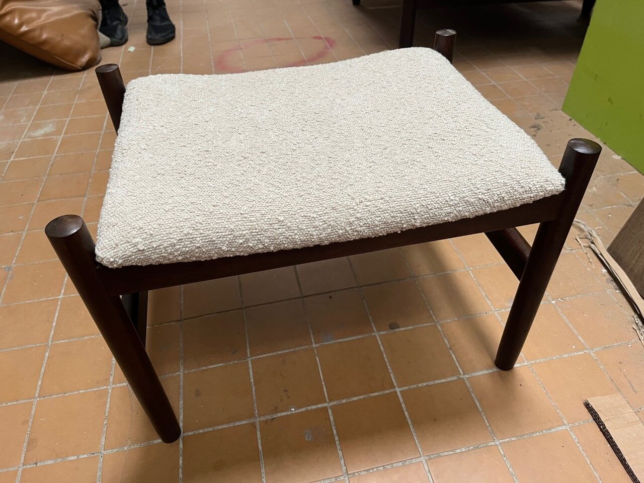 Tabouret danois des années 1960 à Bouclé