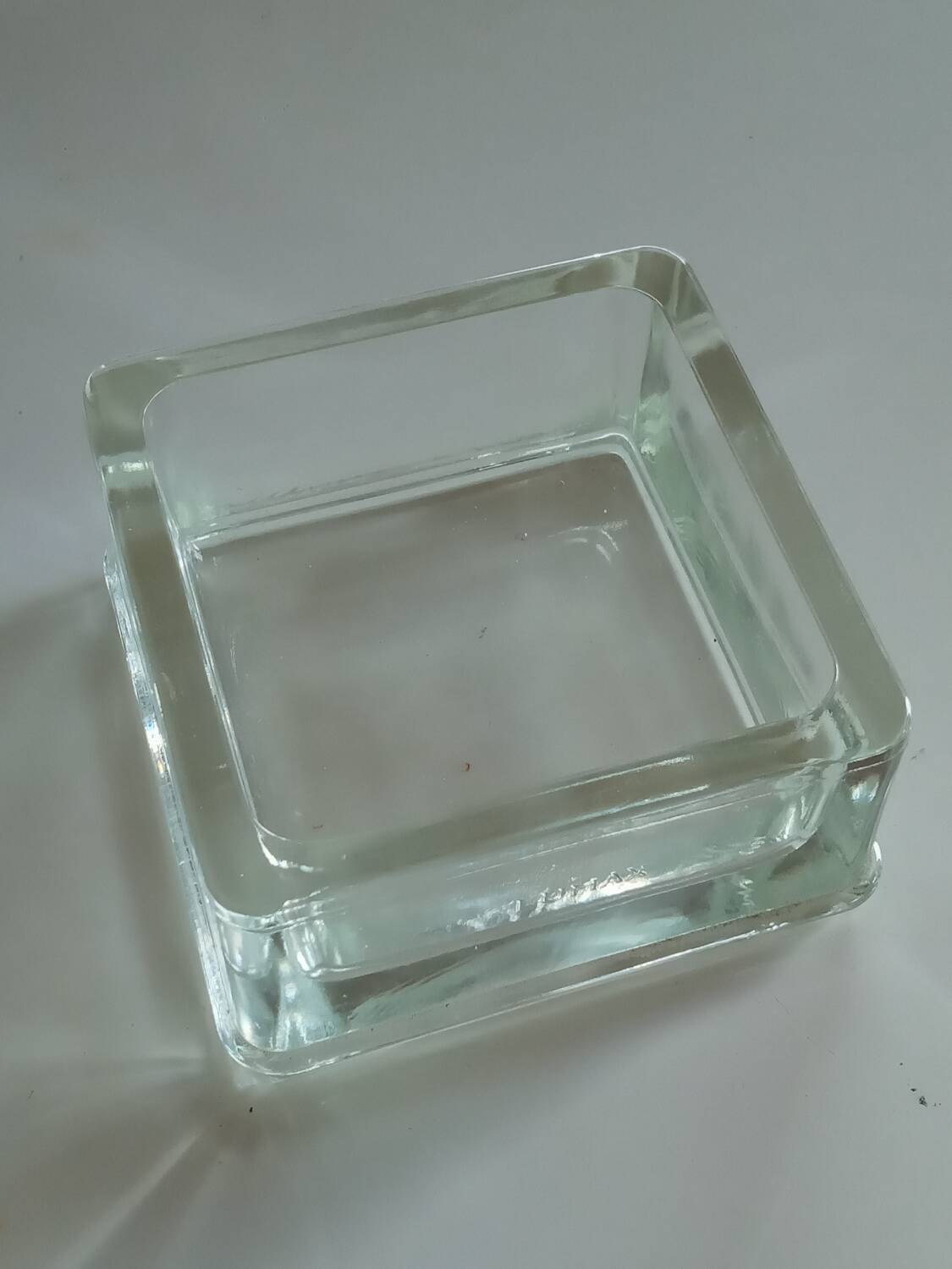 LUMAX glass pocket emptier