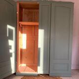 Parisian wardrobe (spirit)