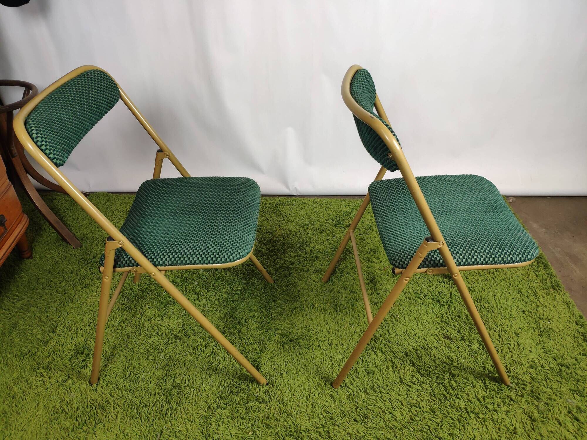 Lot of 4 folding chairs striped fabrics and green metal year 60