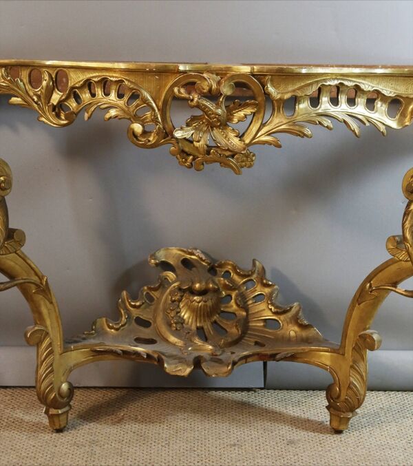 Console en bois doré