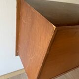 Wall shelf with box