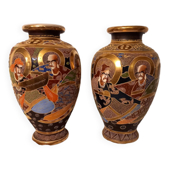 Pair of ovoid vases in Satsuma sandstone, polychrome and gold decoration, Japan, circa 1940-1960