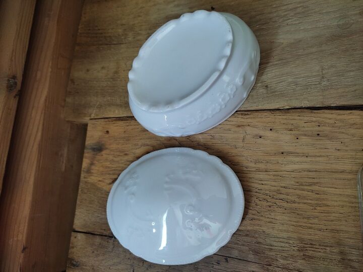 empty sugar bag in white porcelain pearl vintage antique pearl