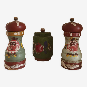 Pepper shaker small pot Russian style