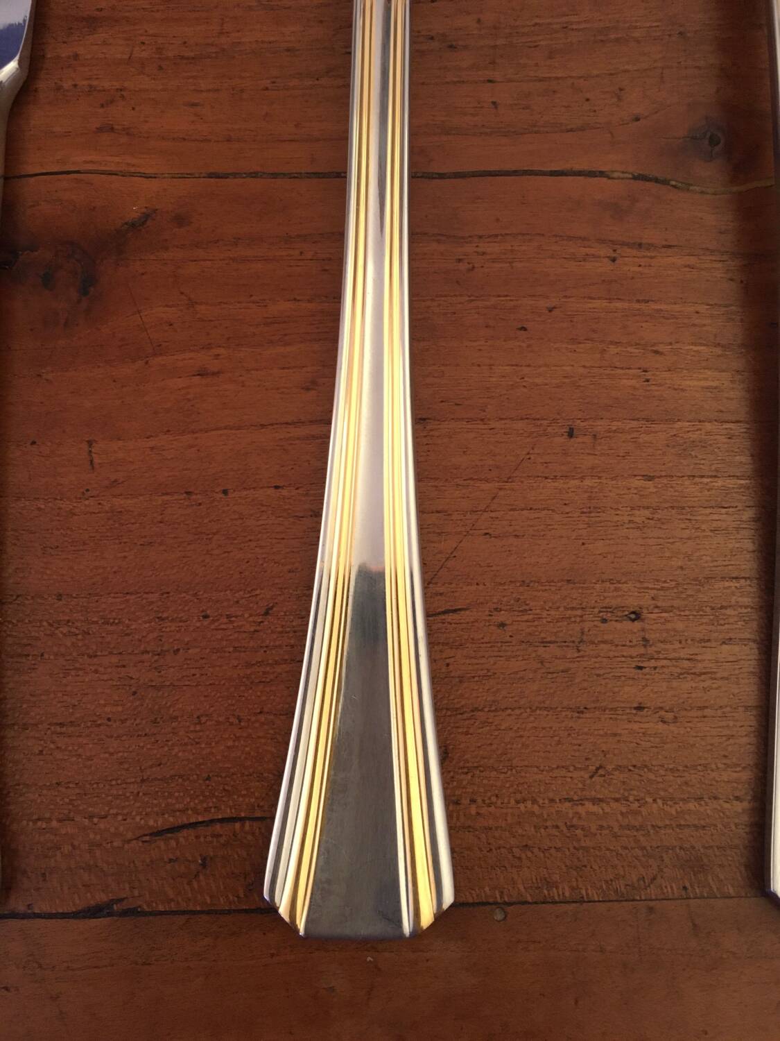 Vintage Guy Degrenne covered service.