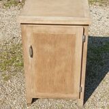 Side furniture table in solid wood aero-erased