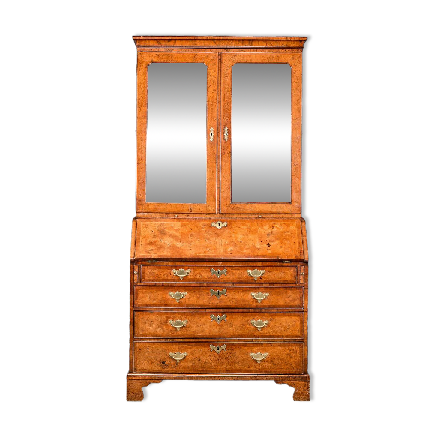 Queen Anne trumeau in walnut and oak, Great Britain, 18th century