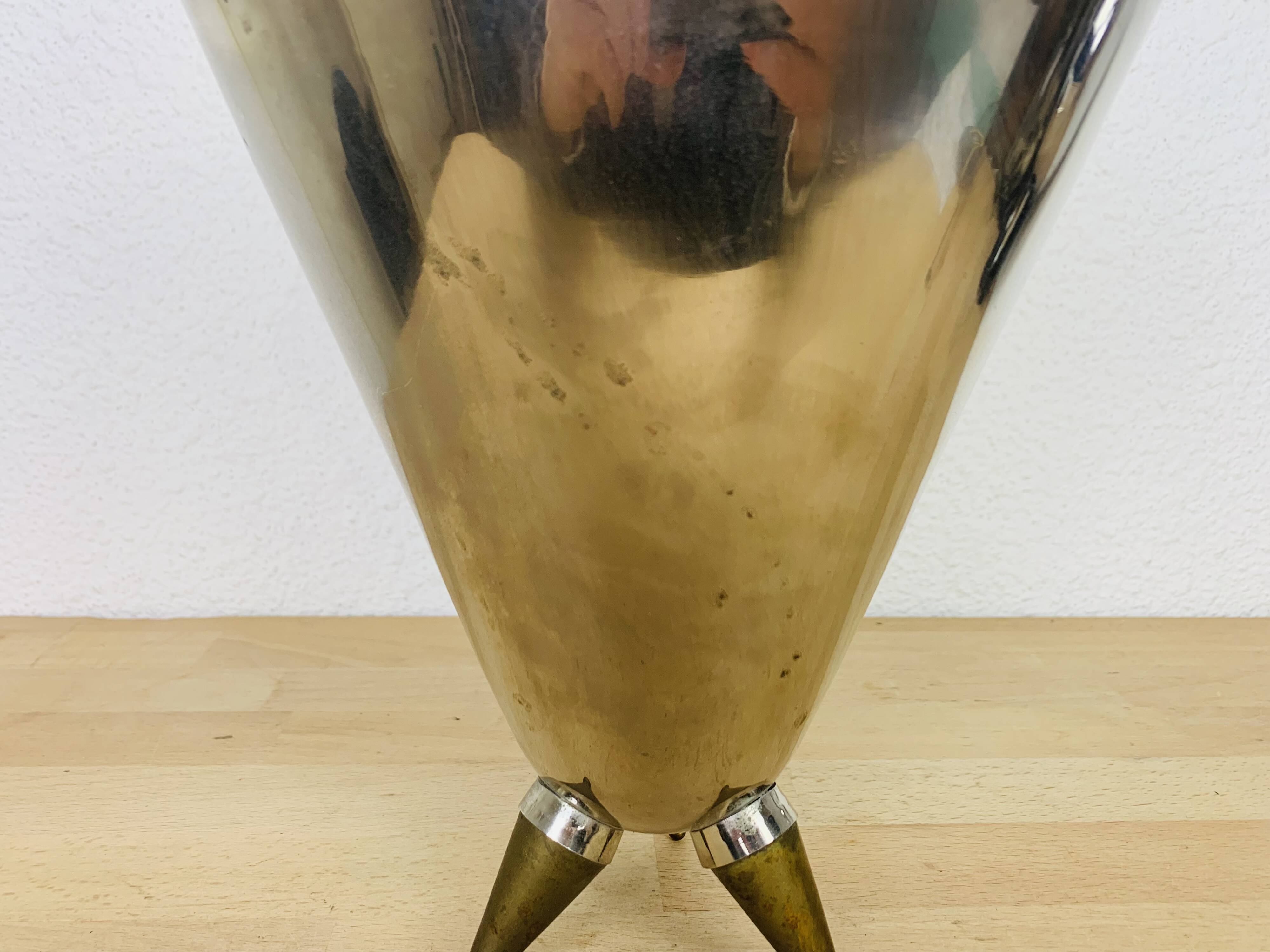80s design ice bucket in chrome and brass