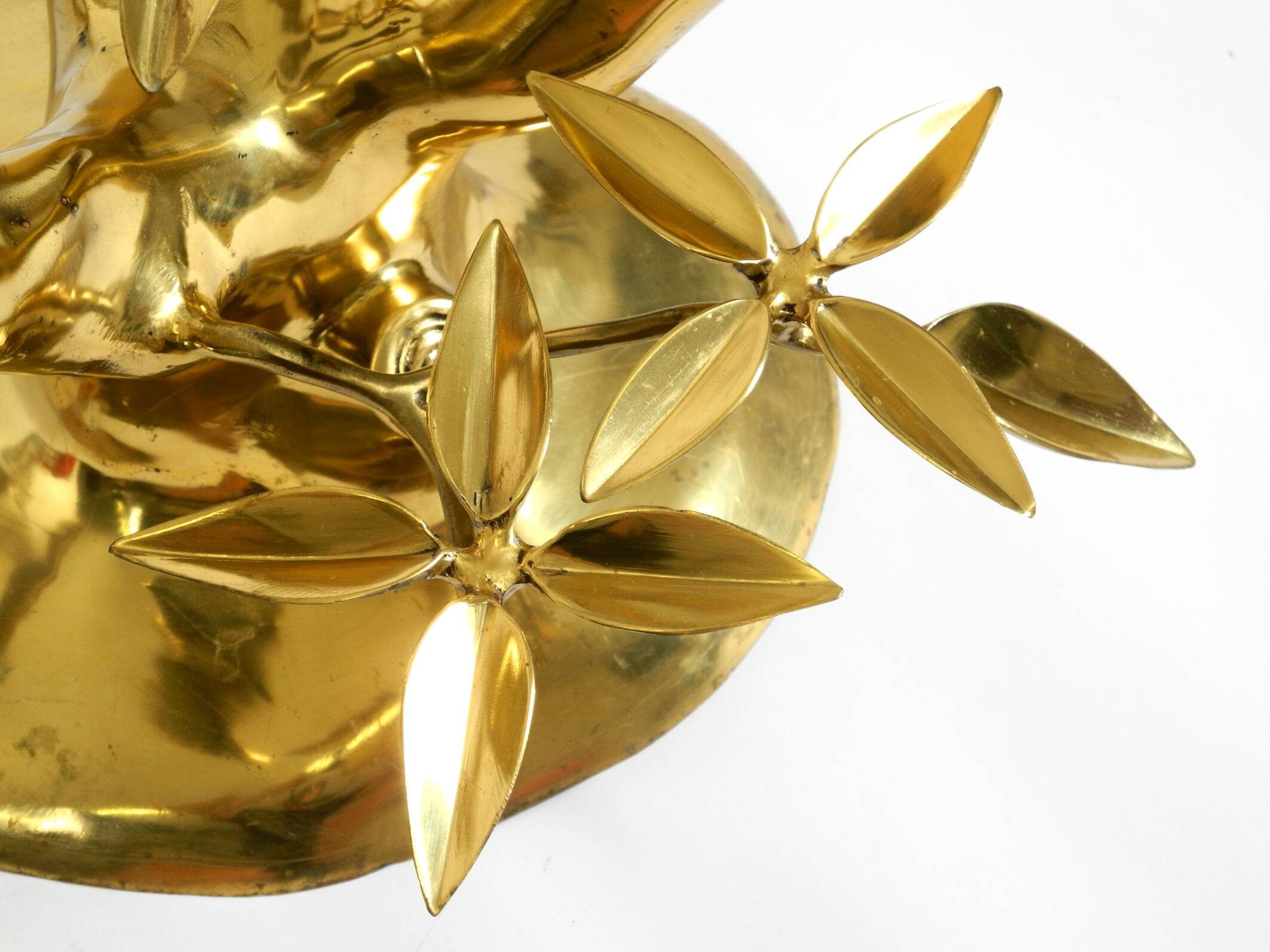 70s coffee table, model Bonsai by Willy Daro, made of brass and fire-gilded