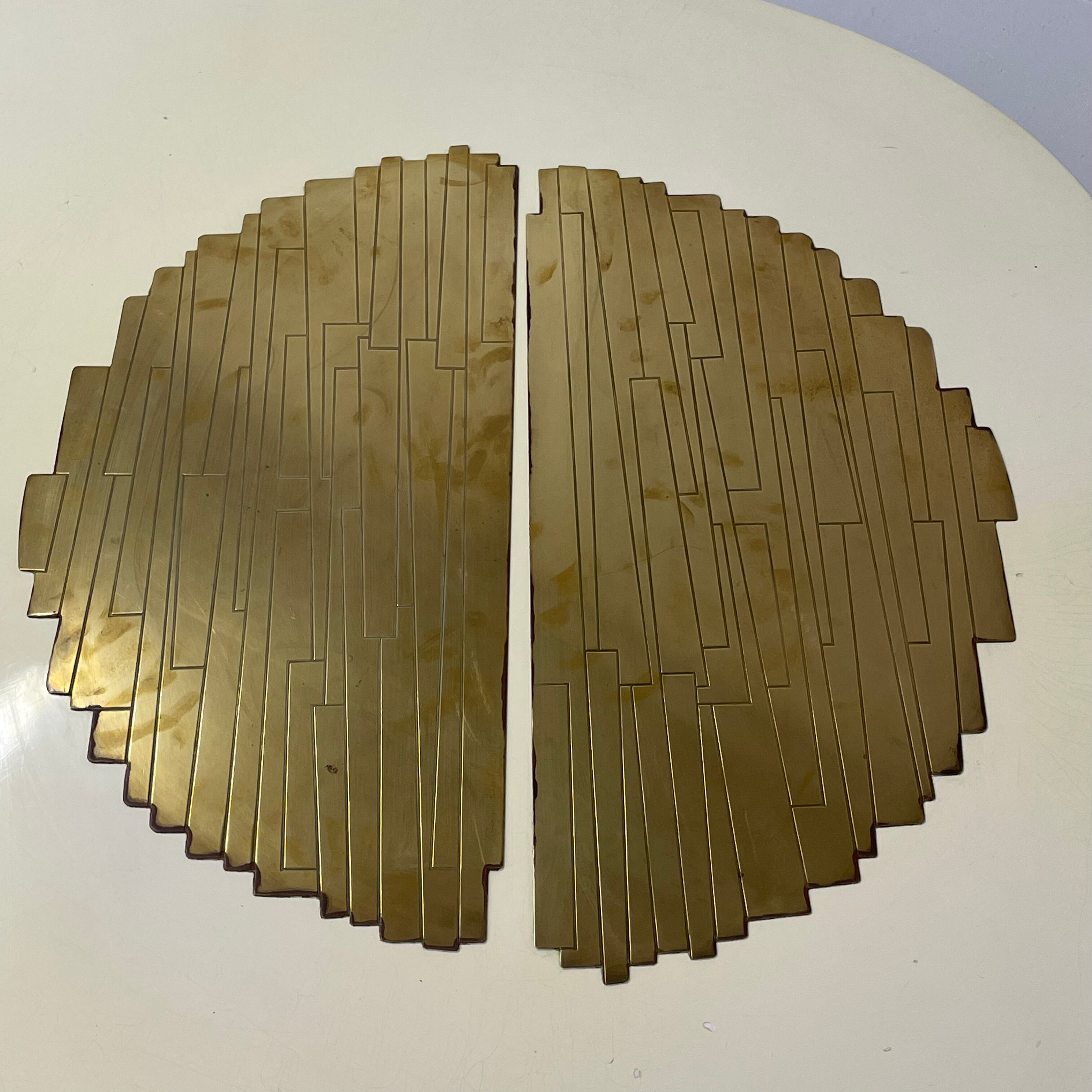 Off white Roger Vanhevel coffee table