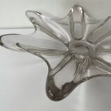 Crystal star or flower shaped empty pocket