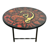 Table basse ronde vintage en céramique graphique rouge et jaune 1960