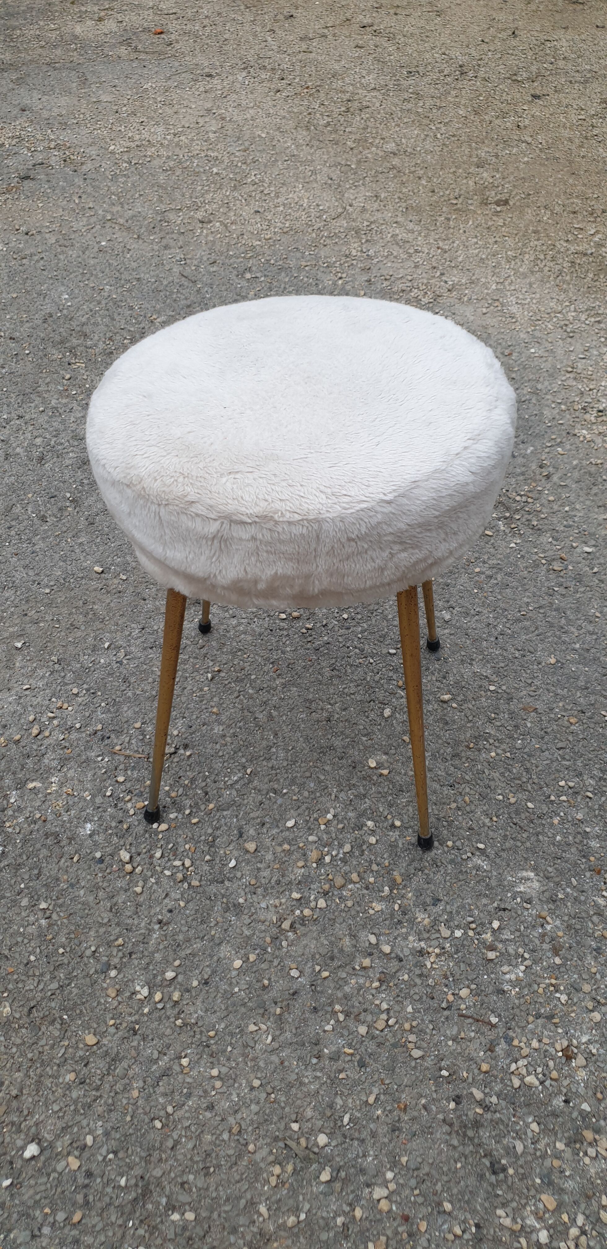 Stool moumoute year 60s