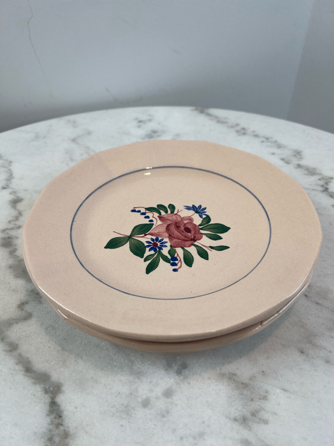 Set of four flat plates Sarreguemines Vosges