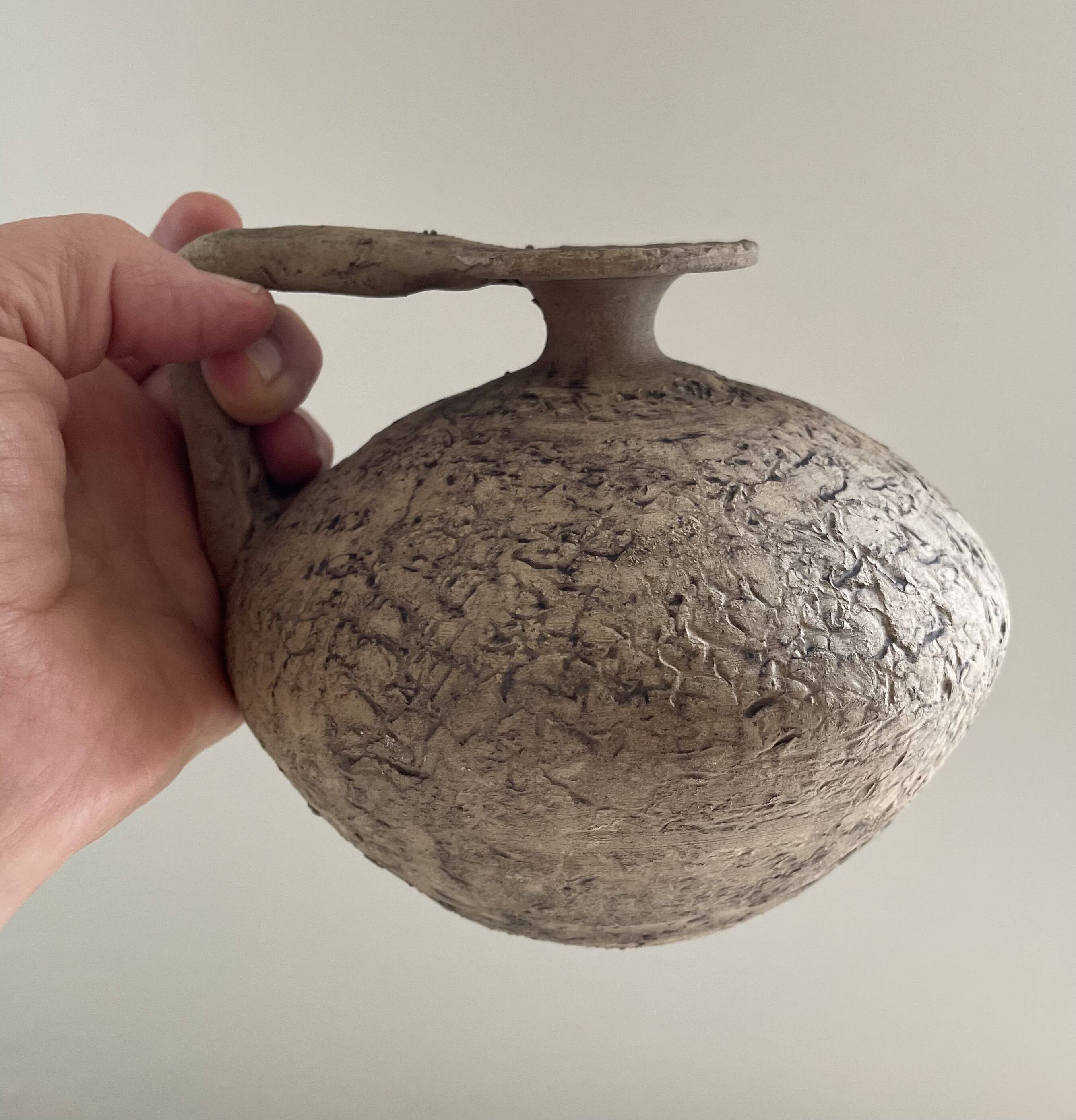 Antique Mediterranean terracotta jar H12.5cm
