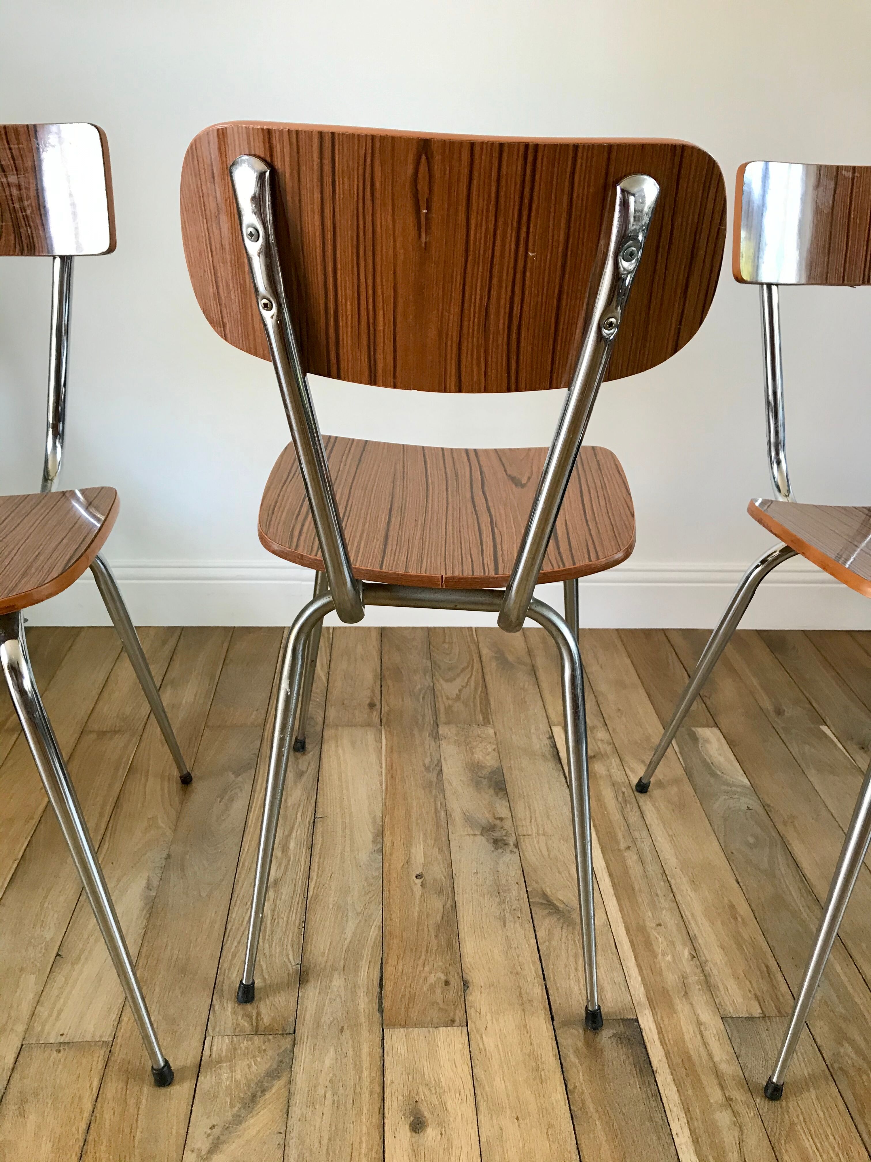 Trio of chairs in icy brown formica 70s