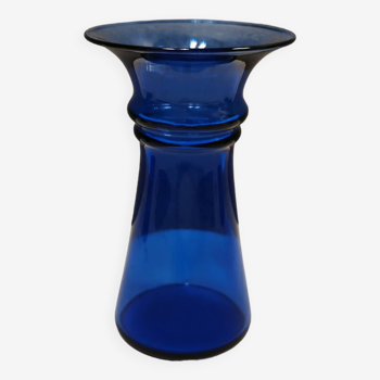 Vase harmony conçu par michael bang pour royal copenhagen en 1989