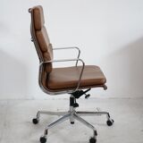 Eames EA 219 Vitra leather office chair