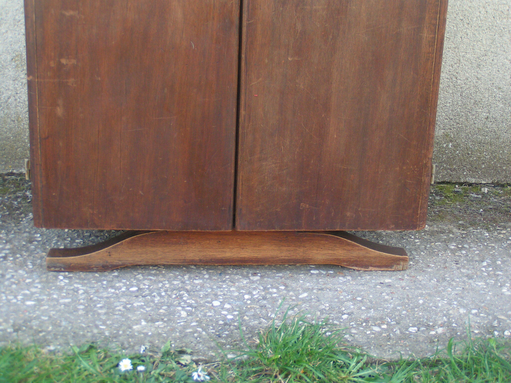 1930s Art Deco furniture with key