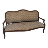 Moulded wooden bench with floral upholstery – Old-fashioned charm