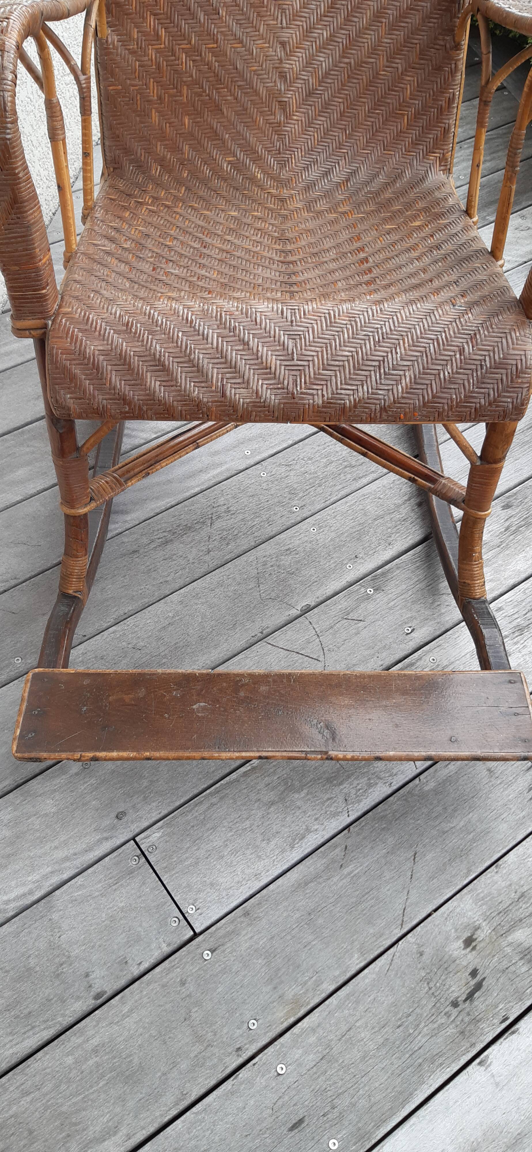 Rocking chair rotin et bois