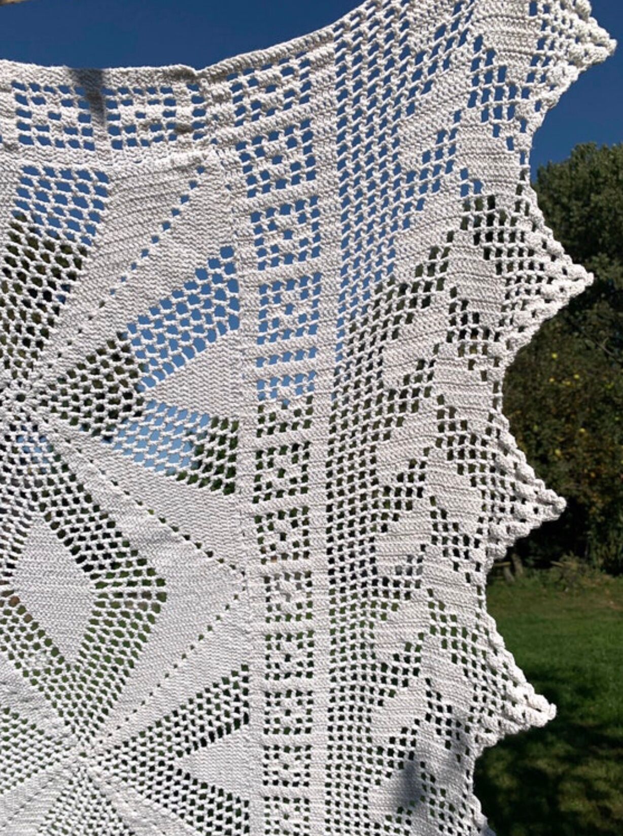 Vintage crochet bedspread