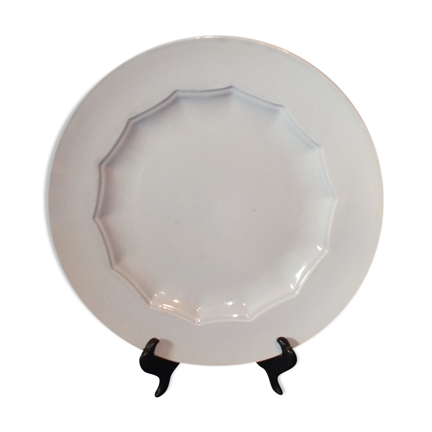 Old flat powder blue Montereau