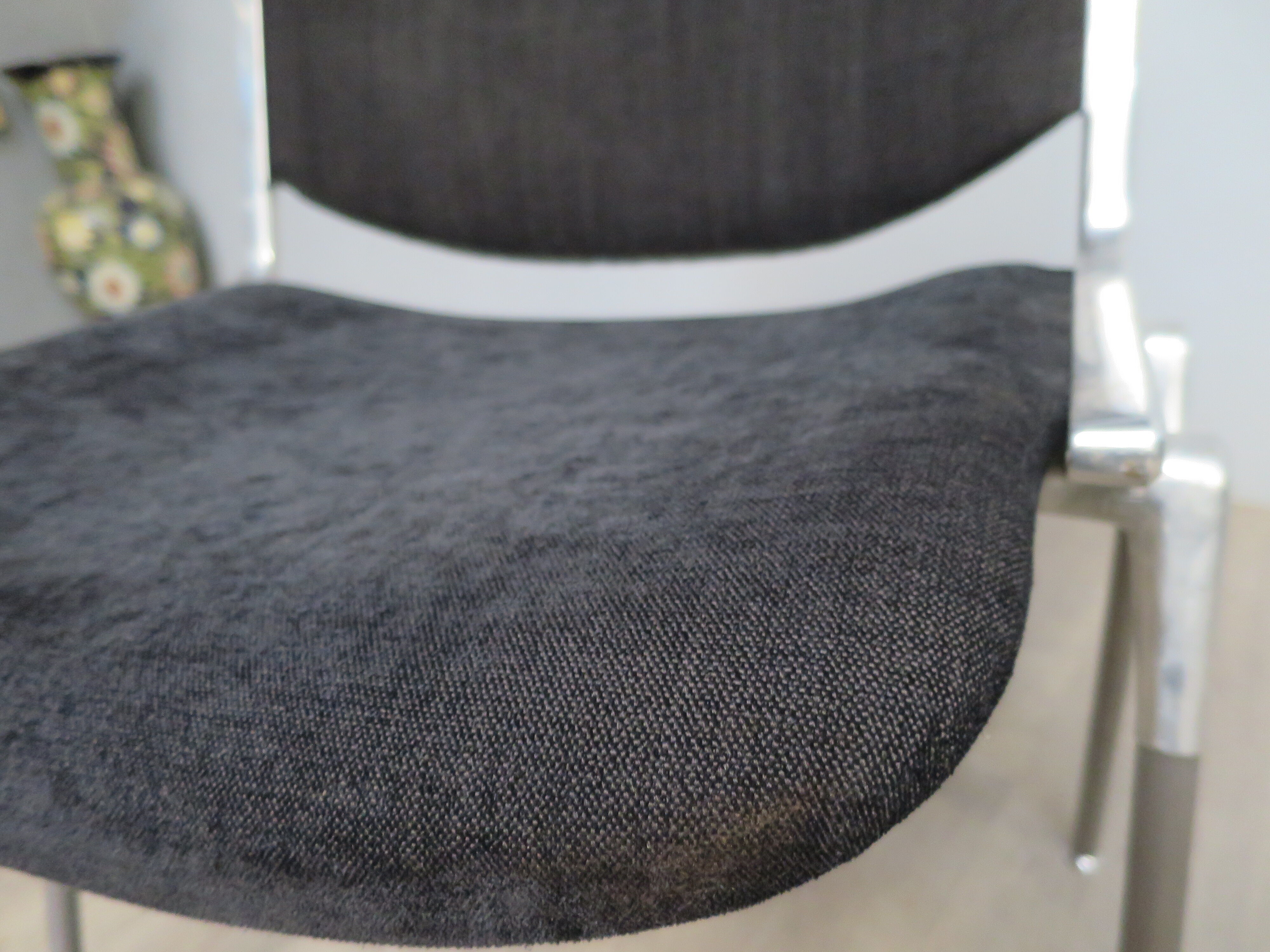 DSC 106 chair by Giancarlo Piretti for Castelli