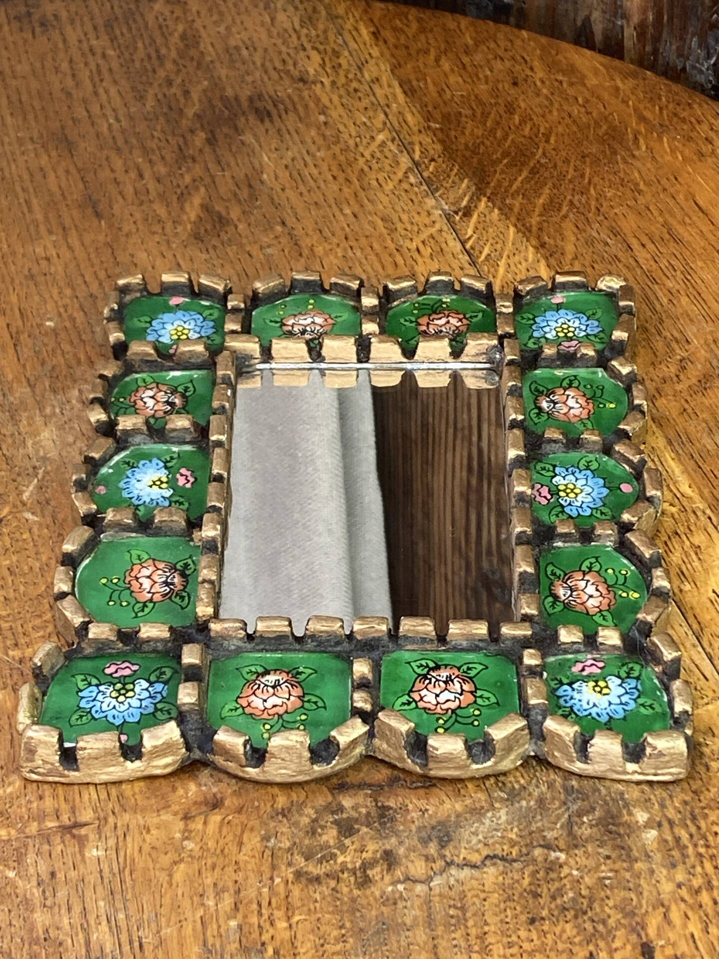 Melie péruvien en bois et verre 
