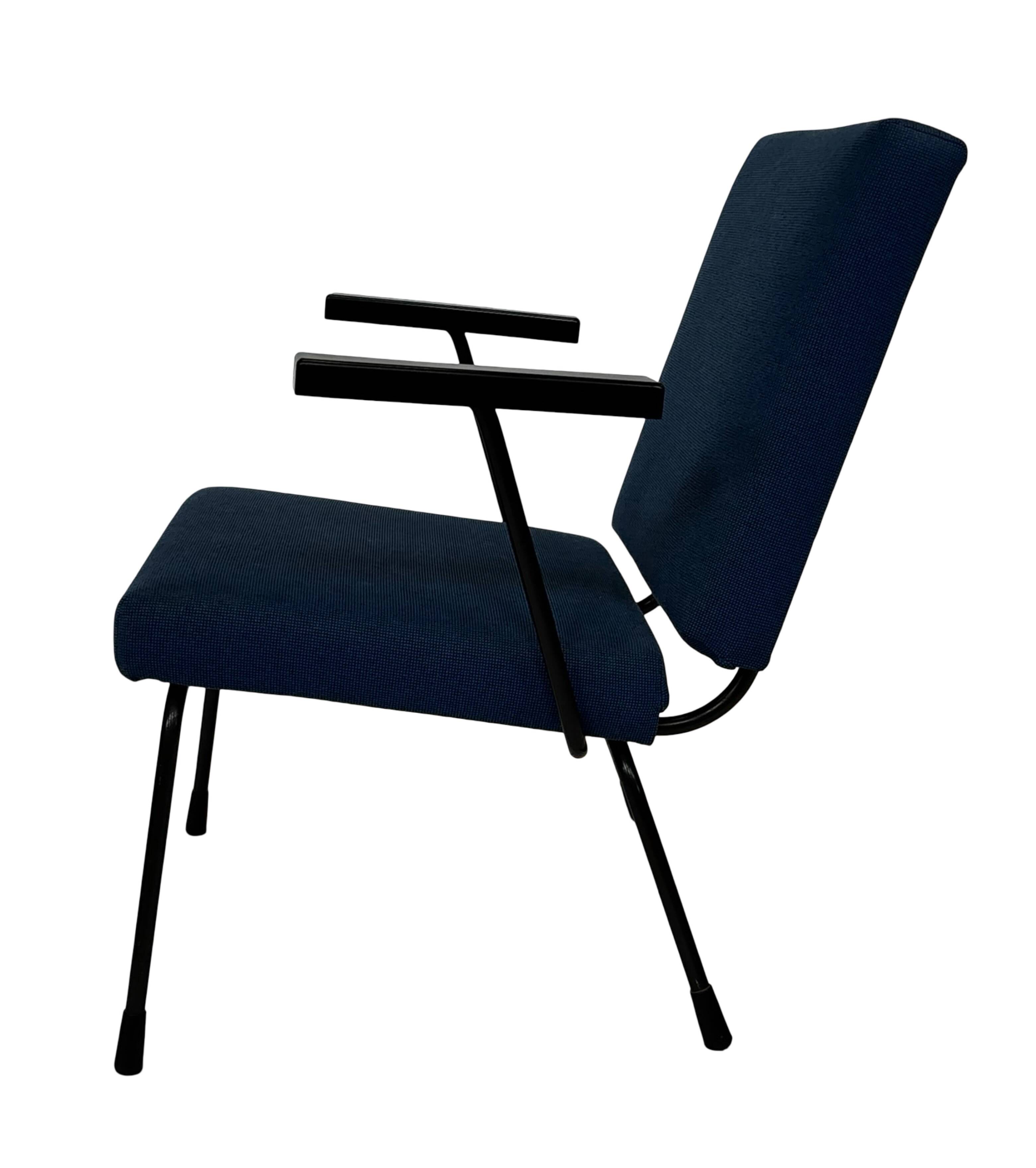 Ensemble vintage de deux fauteuils Gispen 1401 W Rietveld Design