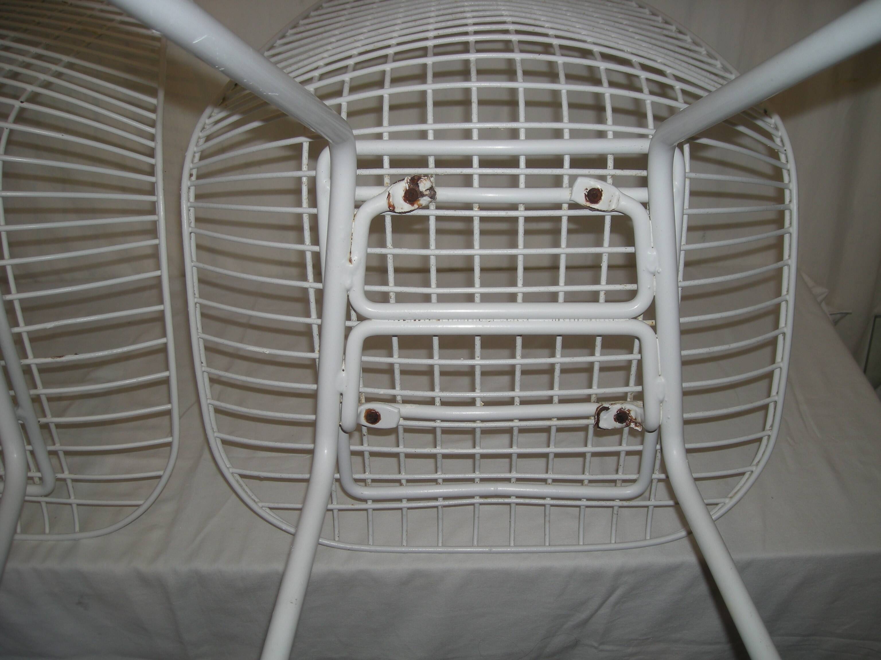 Paire de chaises Eames Wire DKX des années 50 - 60
