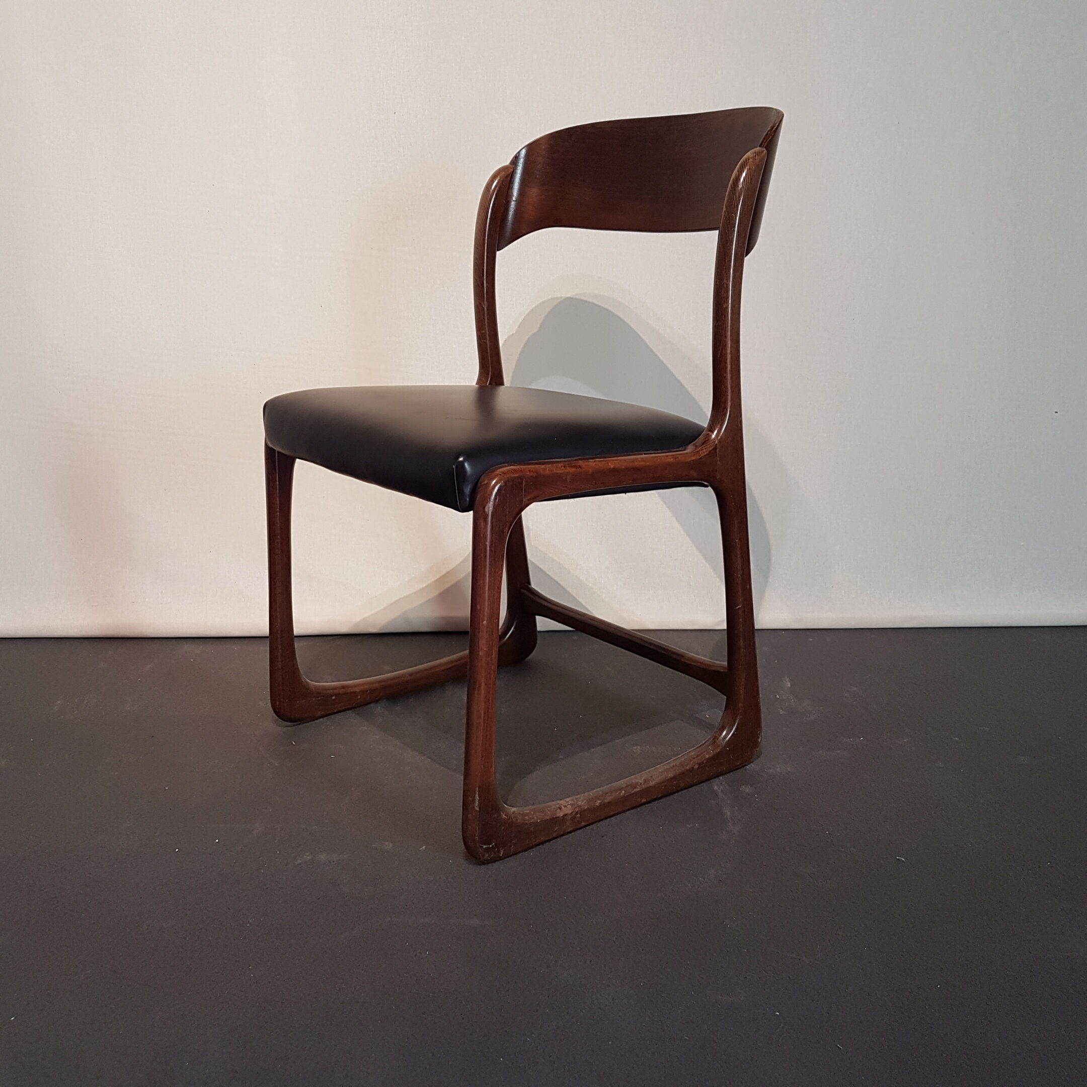 4 chairs sled baumann