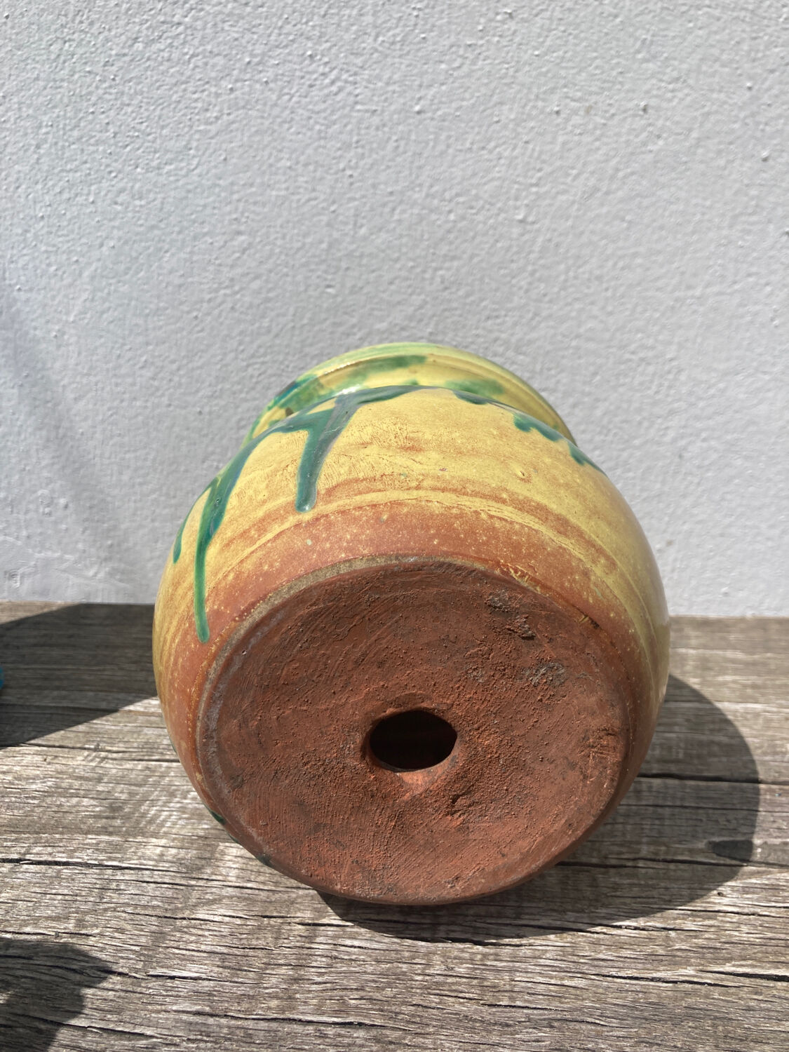 Cache pot vernissé vert et jaune Poterie de Saint Uze début XXe