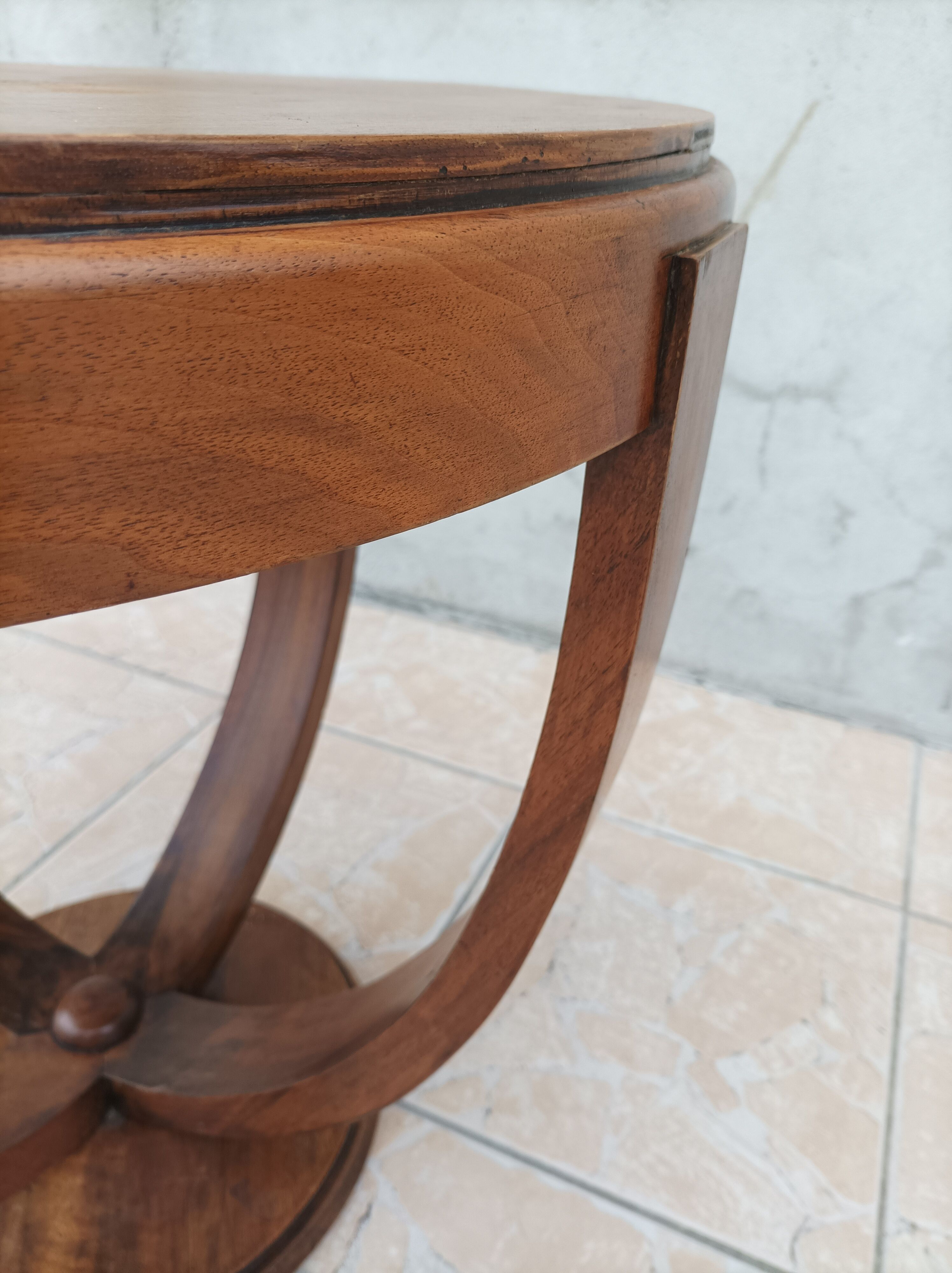 Art Deco pedestal table walnut side table