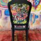 Street art noire chair