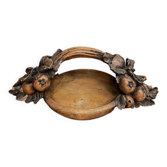 Wooden fruit basket carved by Michel decoration in strong relief 1970
